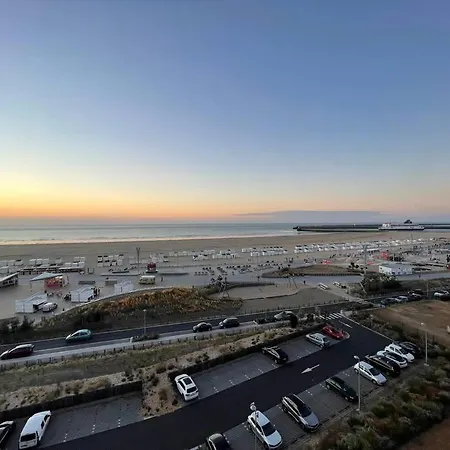 Superbe En Rez-de-jardin Avec Vue Apartamento *