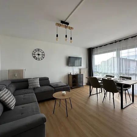 아파트 Superbe En Rez-de-jardin Avec Vue